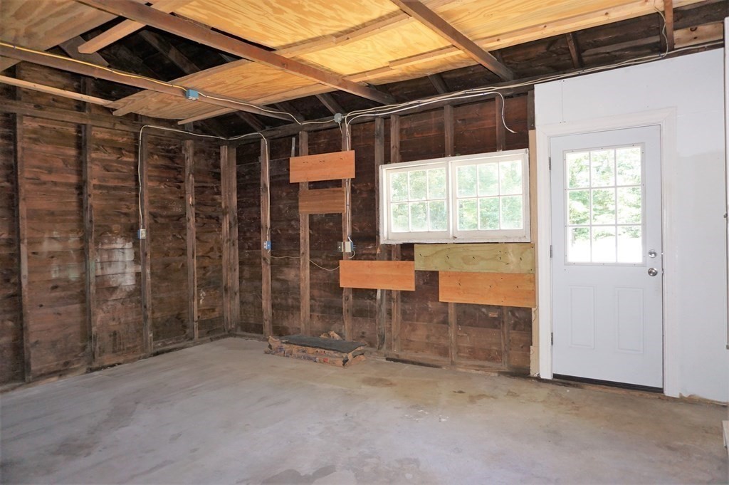 37 New Boston Road Sturbridge, MA 01566 - Photo 28 of 34