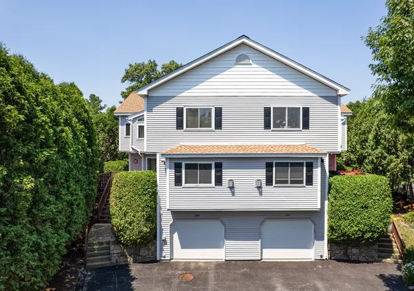 $649,900 | 244 Algonquin Trail, Unit 244, Ashland, MA 01721