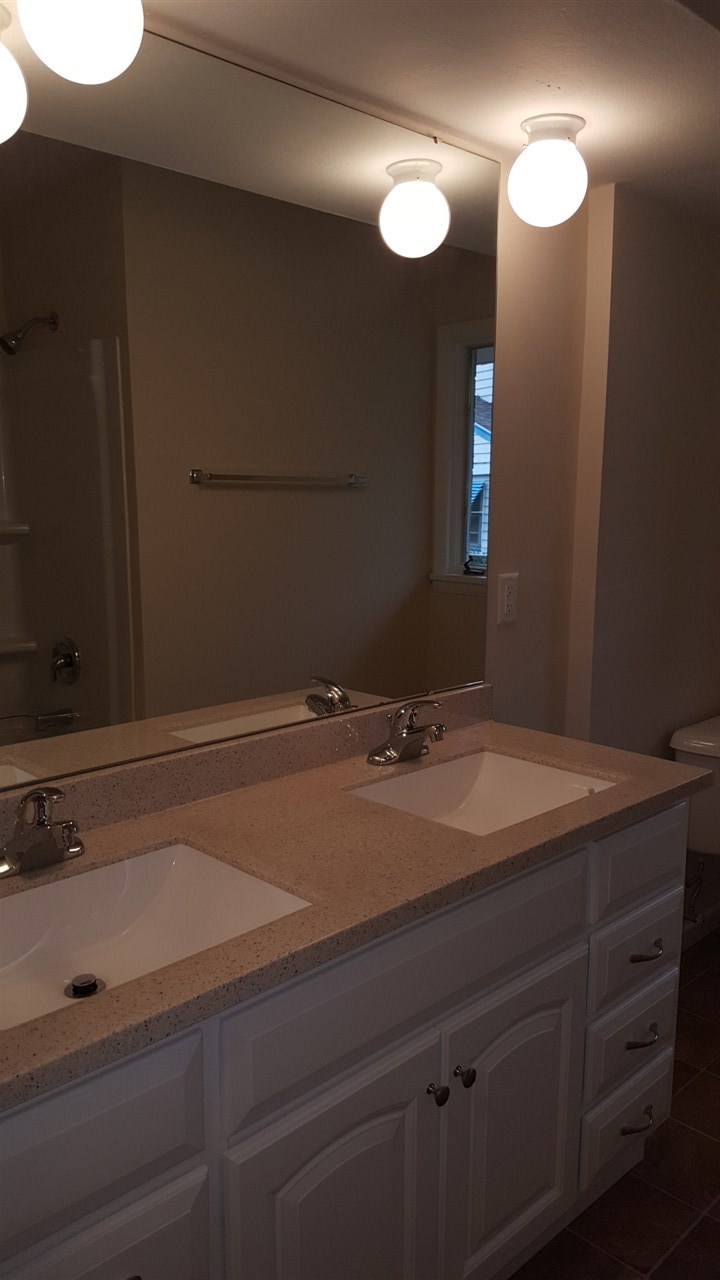 503 Wood Road Rockford, IL 61107 - Photo 11 of 19 Gallery Image 11