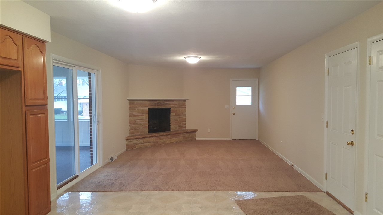 503 Wood Road Rockford, IL 61107 - Photo 8 of 19 Gallery Image 8