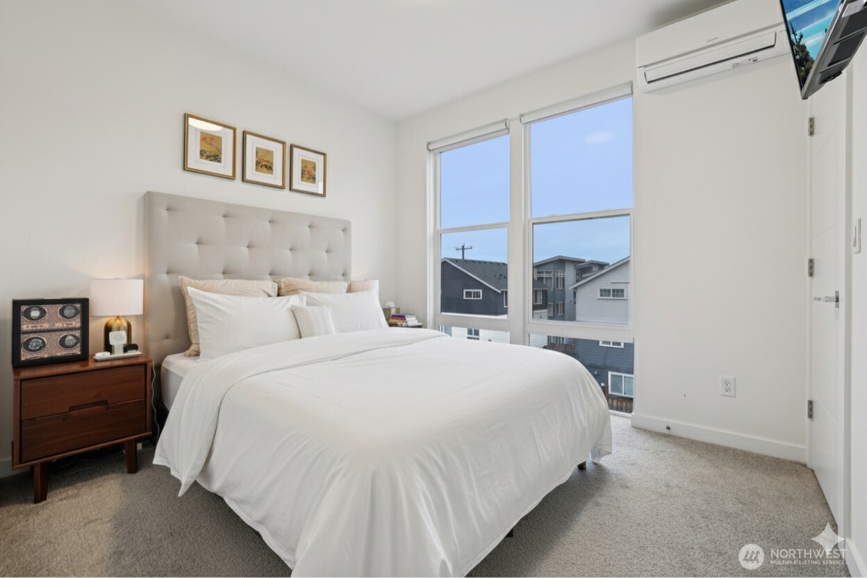 2403 Southwest Edmunds Street Seattle, WA 98106 - Photo 11 of 25