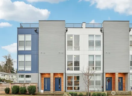 $715,000 | 2403 Southwest Edmunds Street, Seattle, WA 98106