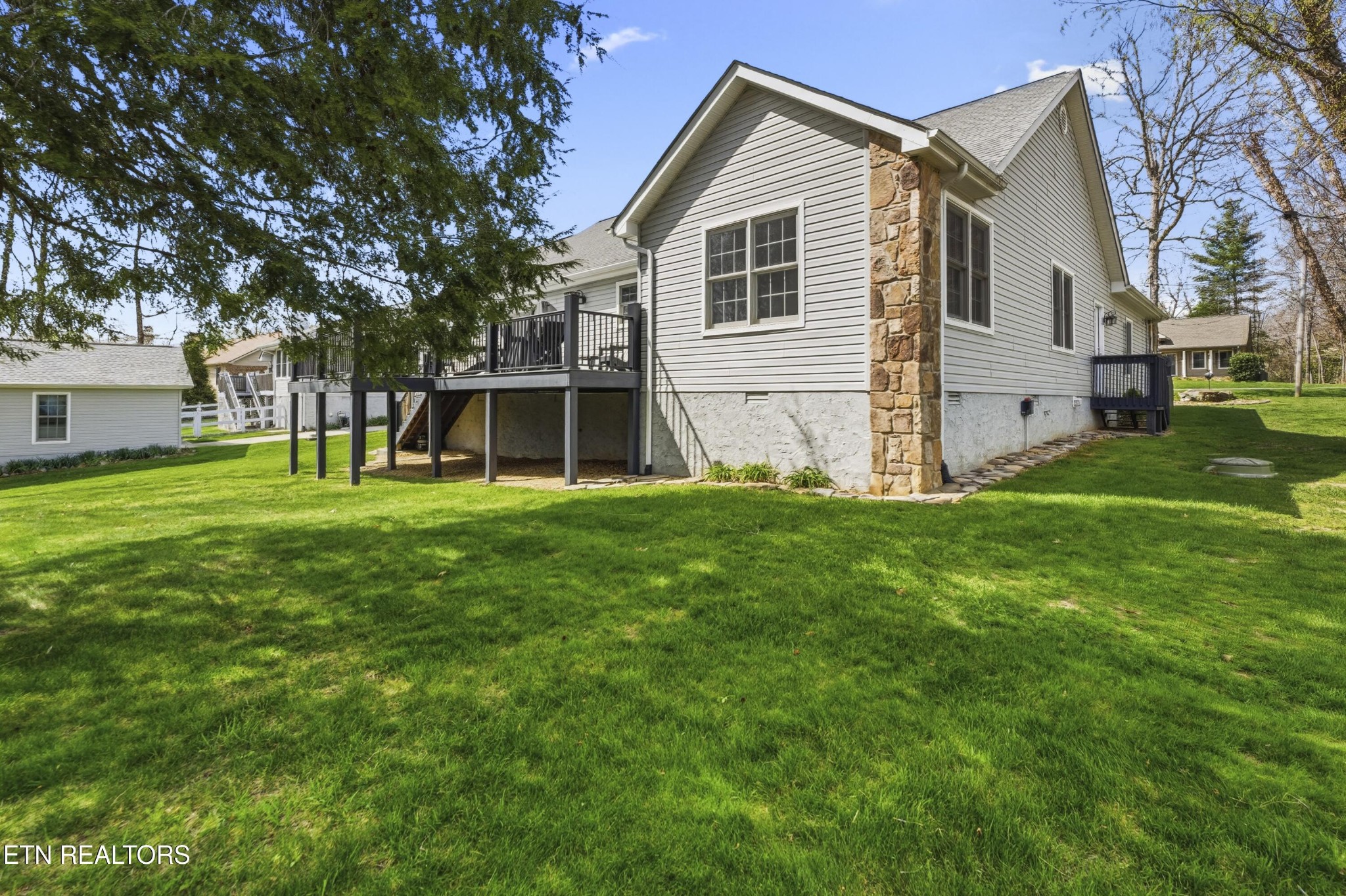 114 Windsor Road Crossville, TN 38558 - Photo 35 of 42