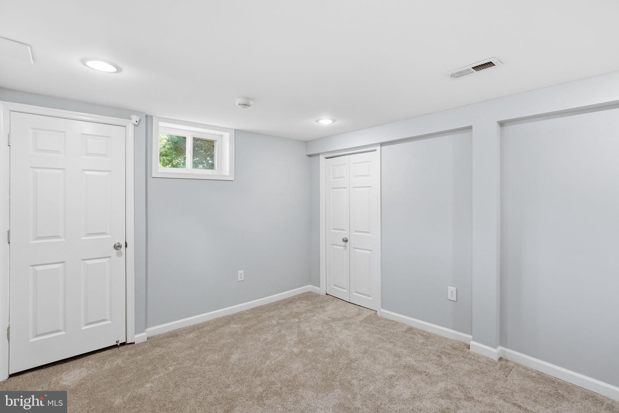 1811 Ednor Road Silver Spring, MD 20905 - Photo 25 of 39 Den