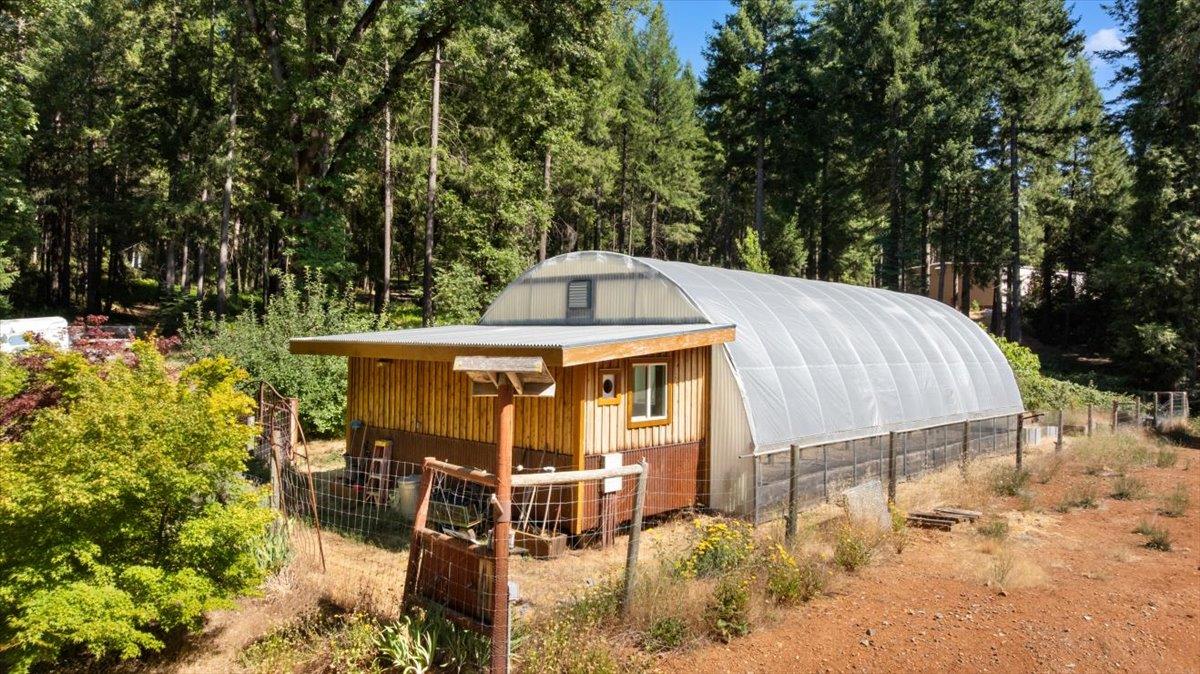 17607 Hooker Oak Road Nevada City, CA 95959 - Photo 33 of 38