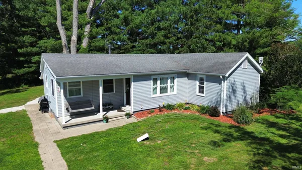 $450,000 | 5768 Old 41 North, Vincennes, IN 47591