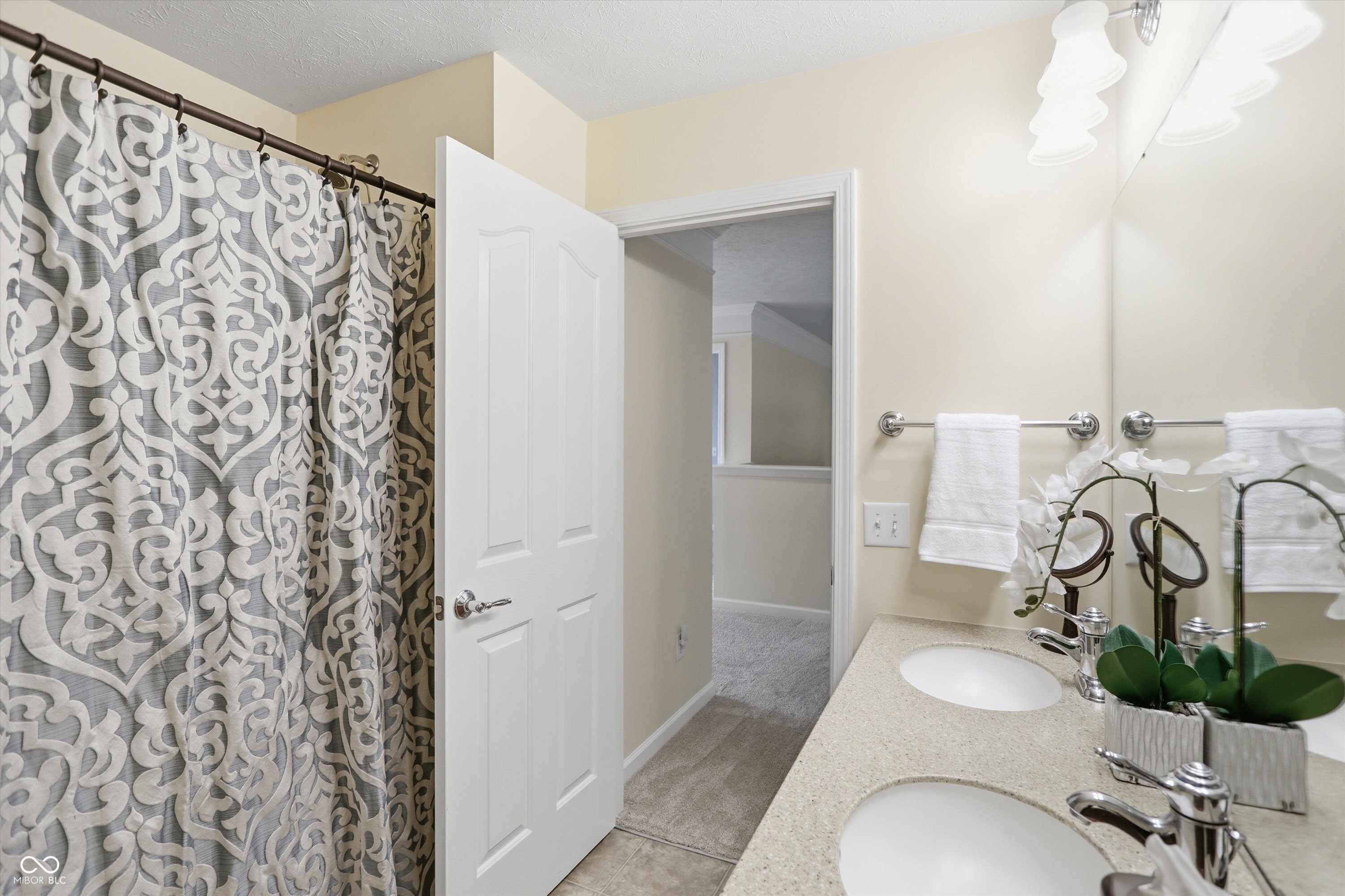 14401 Liverpool Place Fishers, IN 46037 - Photo 47 of 102