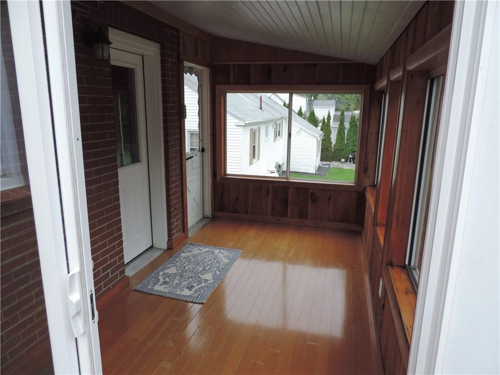 21 Colonial Road Westbrook, ME 04092 - Photo 8 of 33 Sun Room