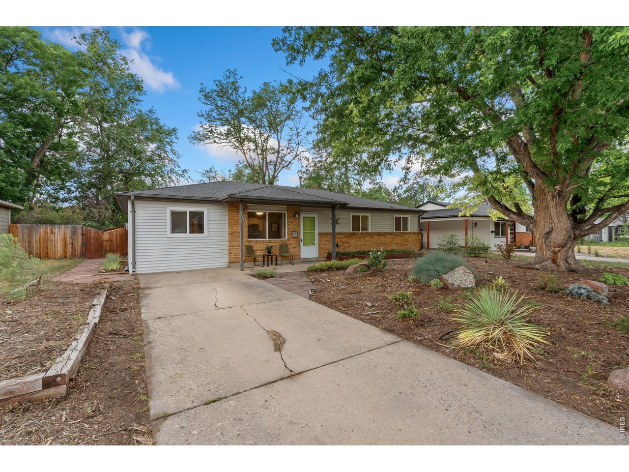 407 Franklin Street Fort Collins, CO 80521 - Photo 2 of 20
