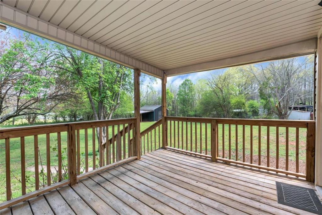 726 Peachtree Road Jefferson, GA 30549 - Photo 33 of 48