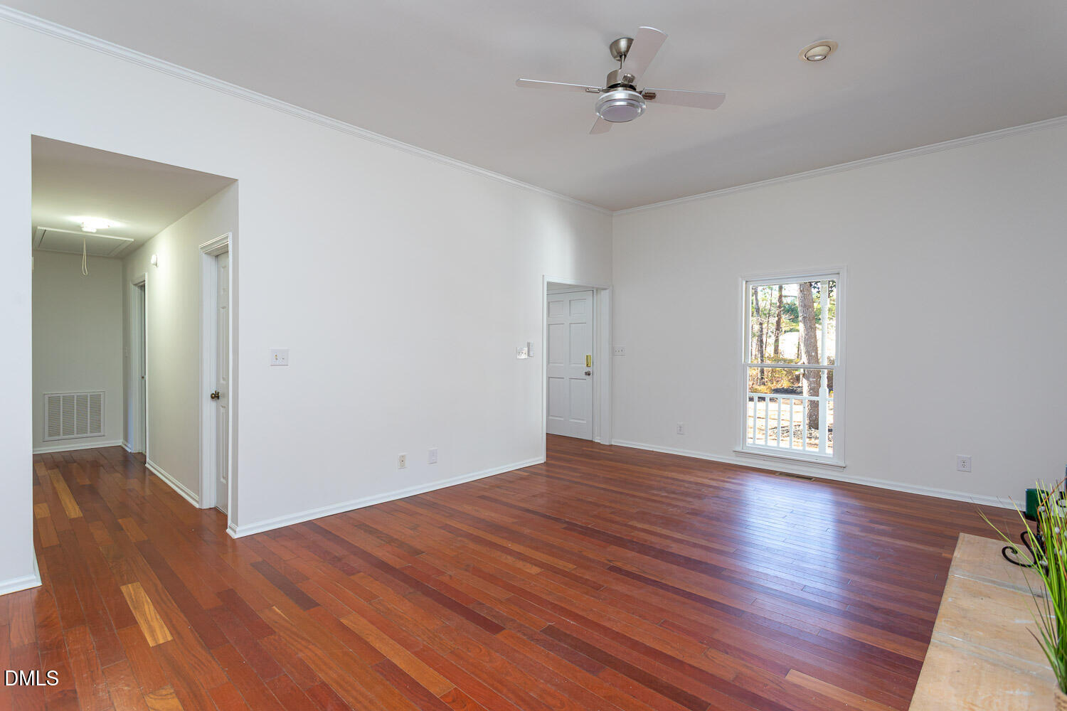 10609 Orchid Lane Raleigh, NC 27603 - Photo 6 of 27 michikas-10609-orchid-22