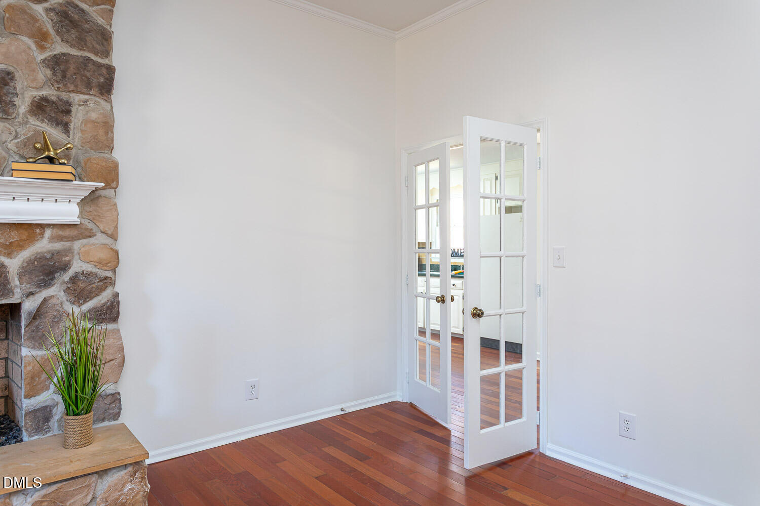 10609 Orchid Lane Raleigh, NC 27603 - Photo 7 of 27 michikas-10609-orchid-23