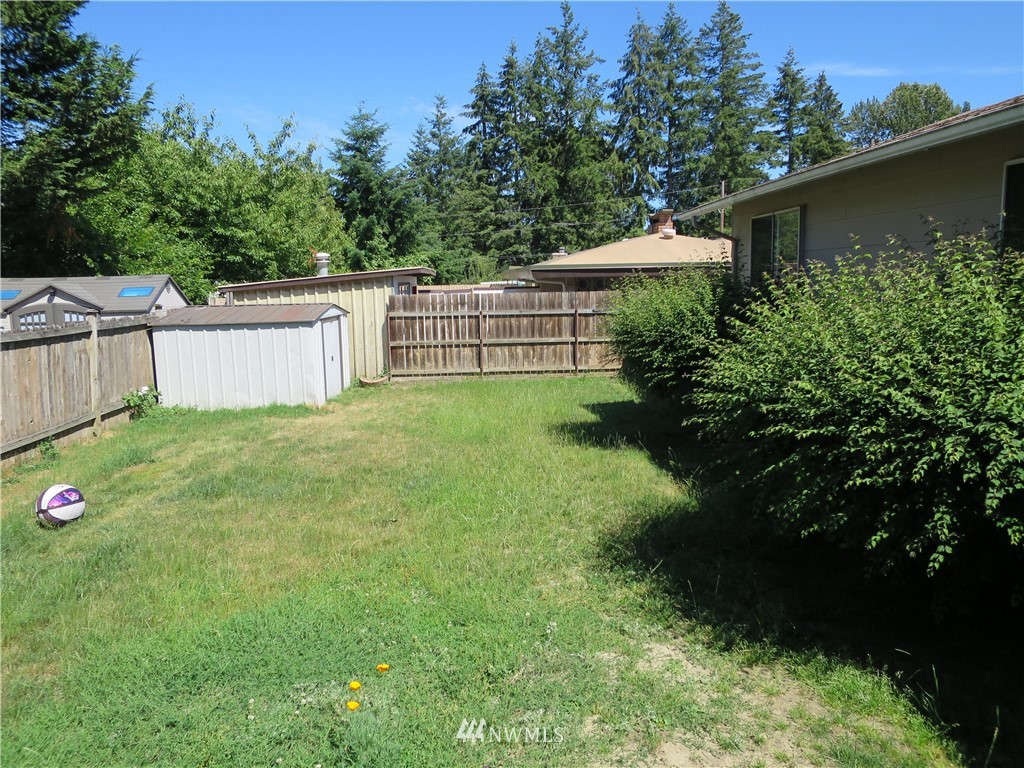 3500 Northeast 11th Place Renton, WA 98056 - Photo 16 of 19
