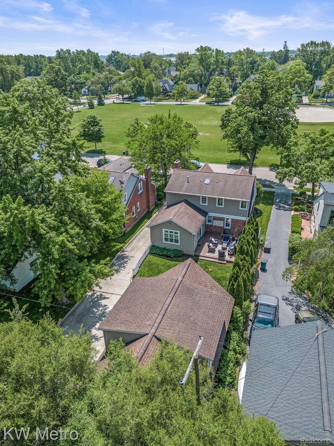 2193 Windemere Road Birmingham, MI 48009 - Photo 3 of 45 Gallery Image 3