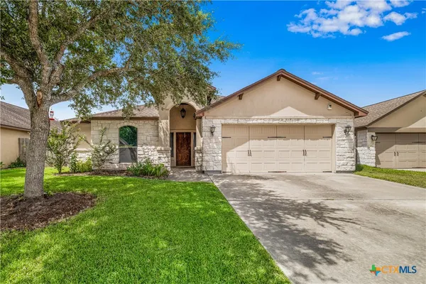 $319,900 | 111 San Polo Court, Victoria, TX 77904