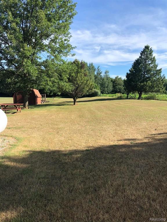 2121 Helena Road Bad Axe, MI 48413 - Photo 7 of 24