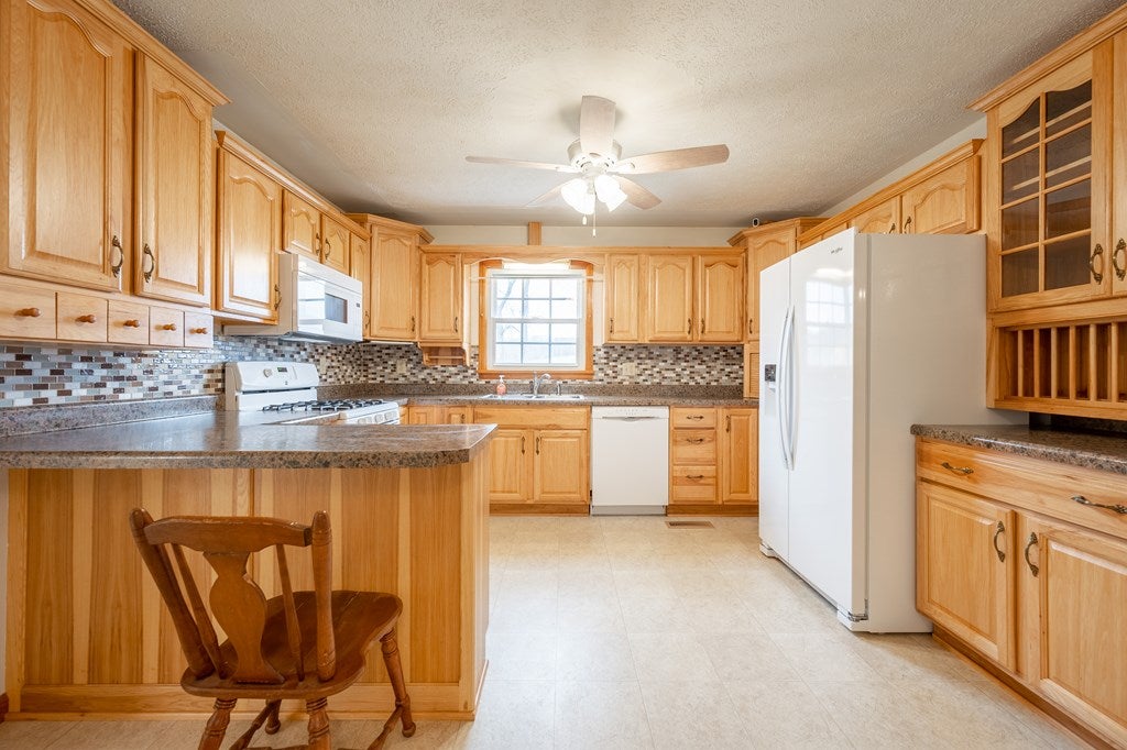 3549 Old Baltimore Road Draper, VA 24324 - Photo 16 of 74 Gallery Image 16