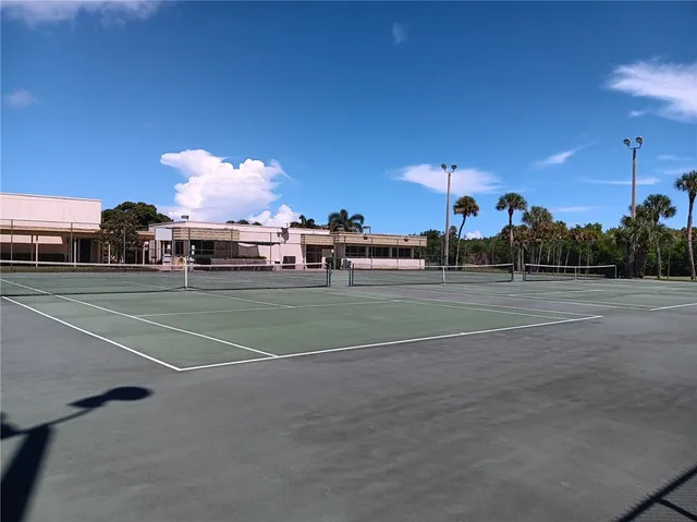 a view of a tennis court