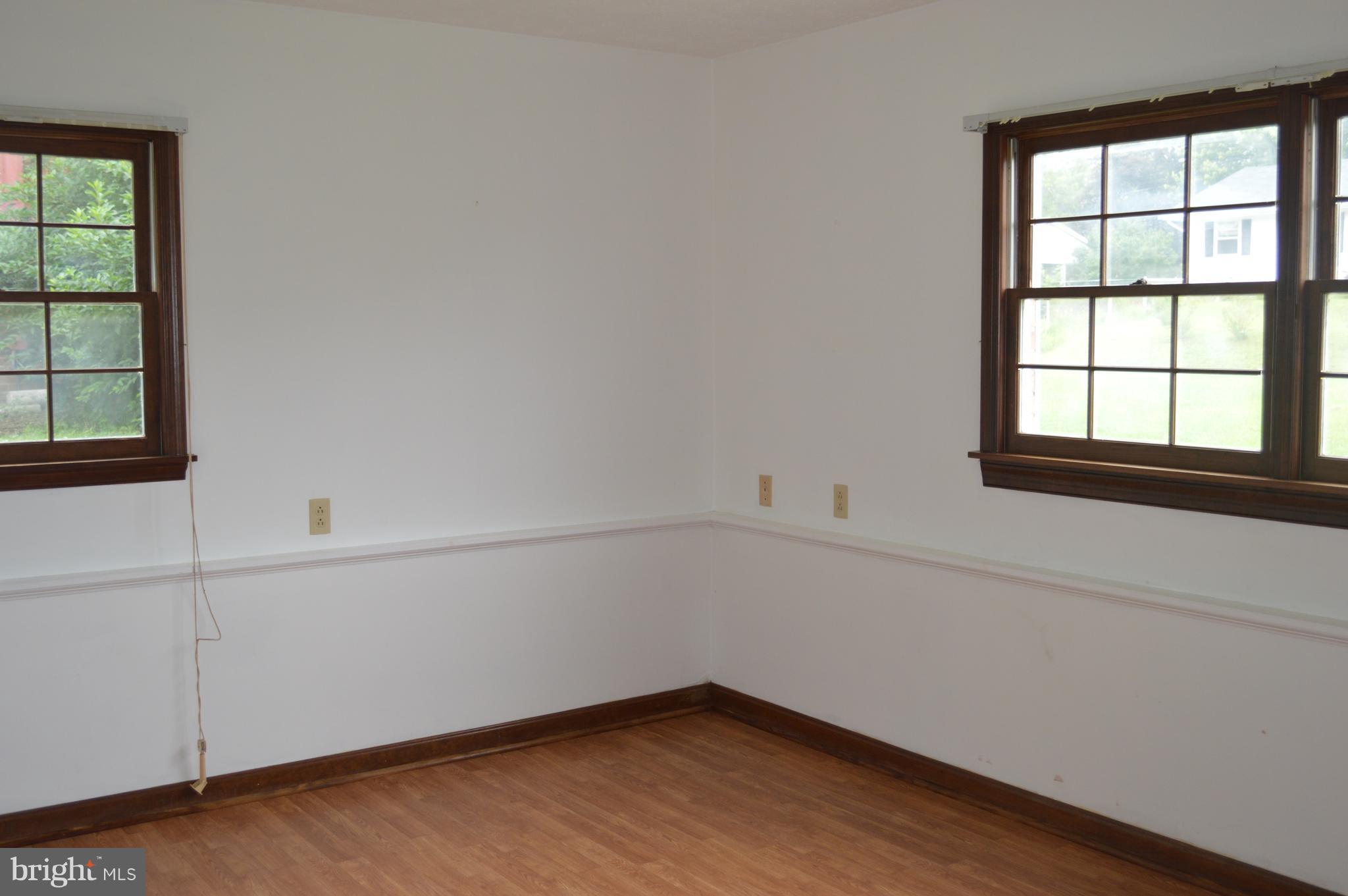 218 Ridge Road Winchester, VA 22602 - Photo 25 of 27 Bedroom