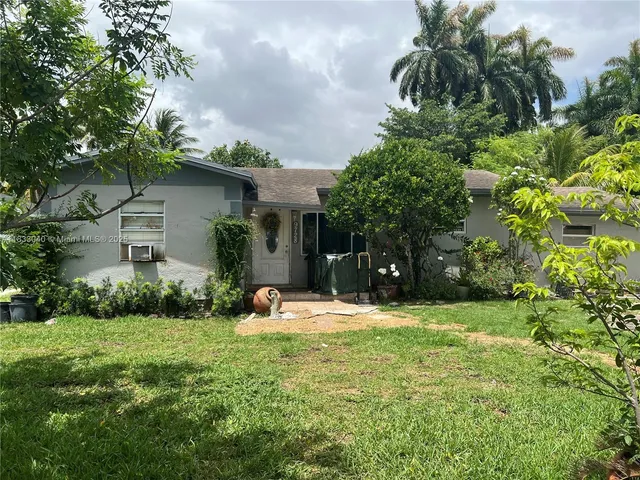 $475,000 | 9728 Little River Drive, Miami, FL 33147