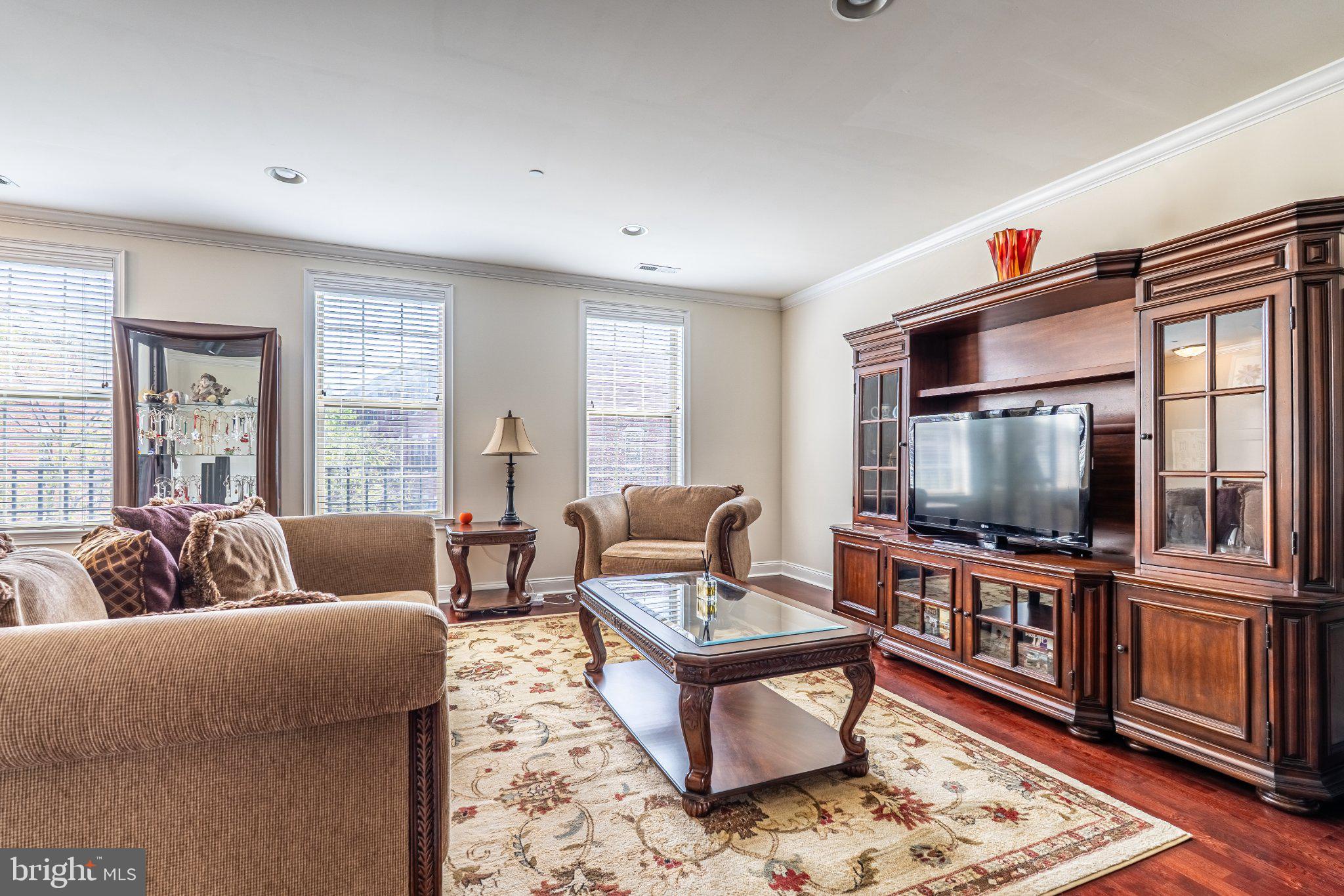 608 Captains Way Philadelphia, PA 19146 - Photo 10 of 36 a living room with furniture and a flat screen tv