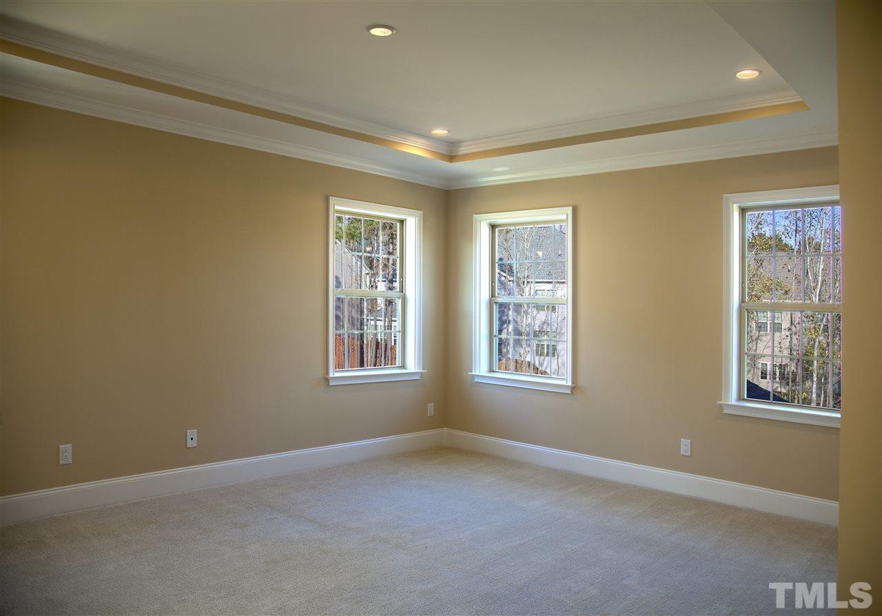 115 Cloverdale Road Apex, NC 27523 - Photo 8 of 22 Gallery Image 8