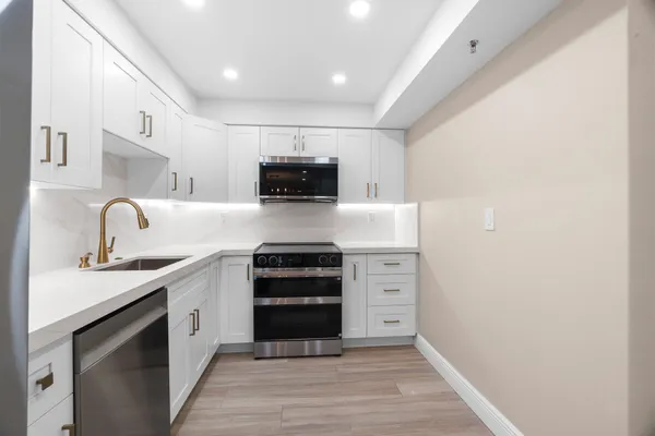 $3,700 | 3221 South Ocean Boulevard, Unit 1006, Highland Beach, FL 33487