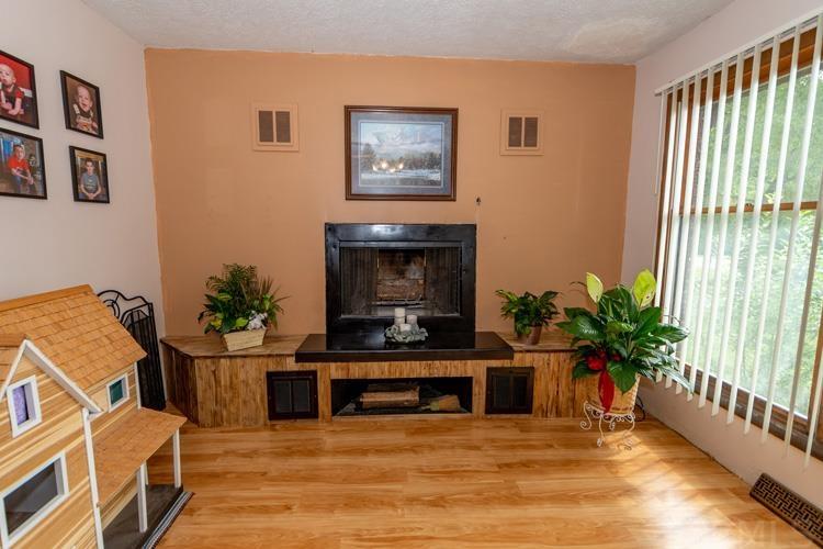 52552 Grape Road Granger, IN 46530 - Photo 7 of 36 Gallery Image 7