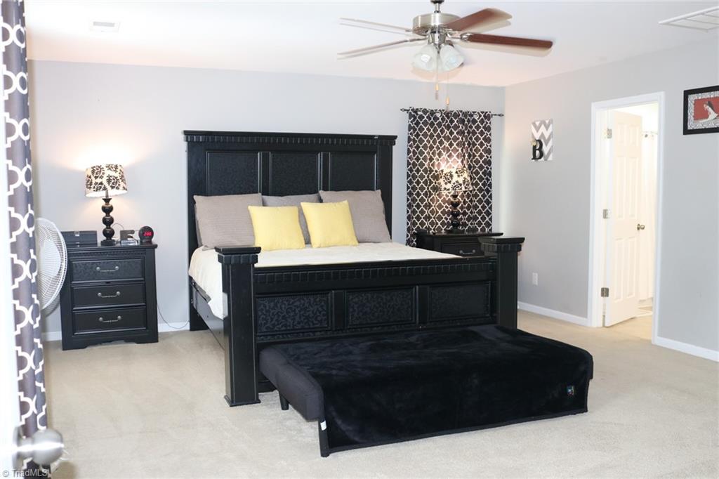 4547 Silo Ridge Clemmons, NC 27012 - Photo 13 of 37 Spacious primary bedroom