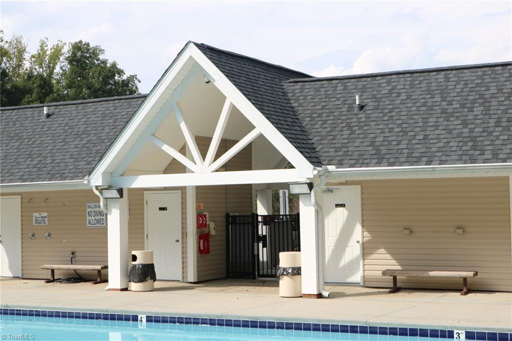 4547 Silo Ridge Clemmons, NC 27012 - Photo 34 of 37 Community Pool