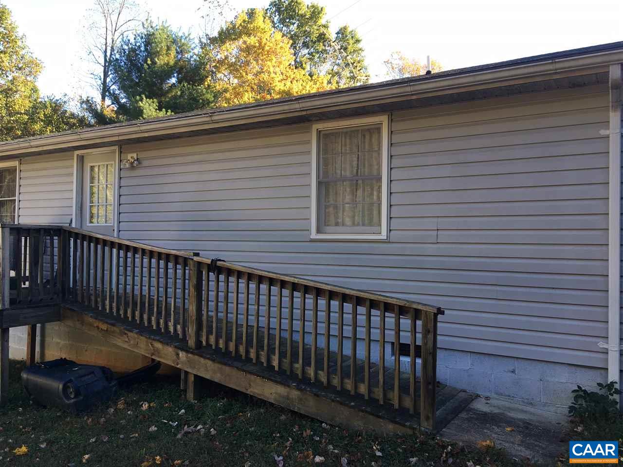 1017 Rock Quarry Road Louisa, VA 23093 - Photo 3 of 10 Gallery Image 3