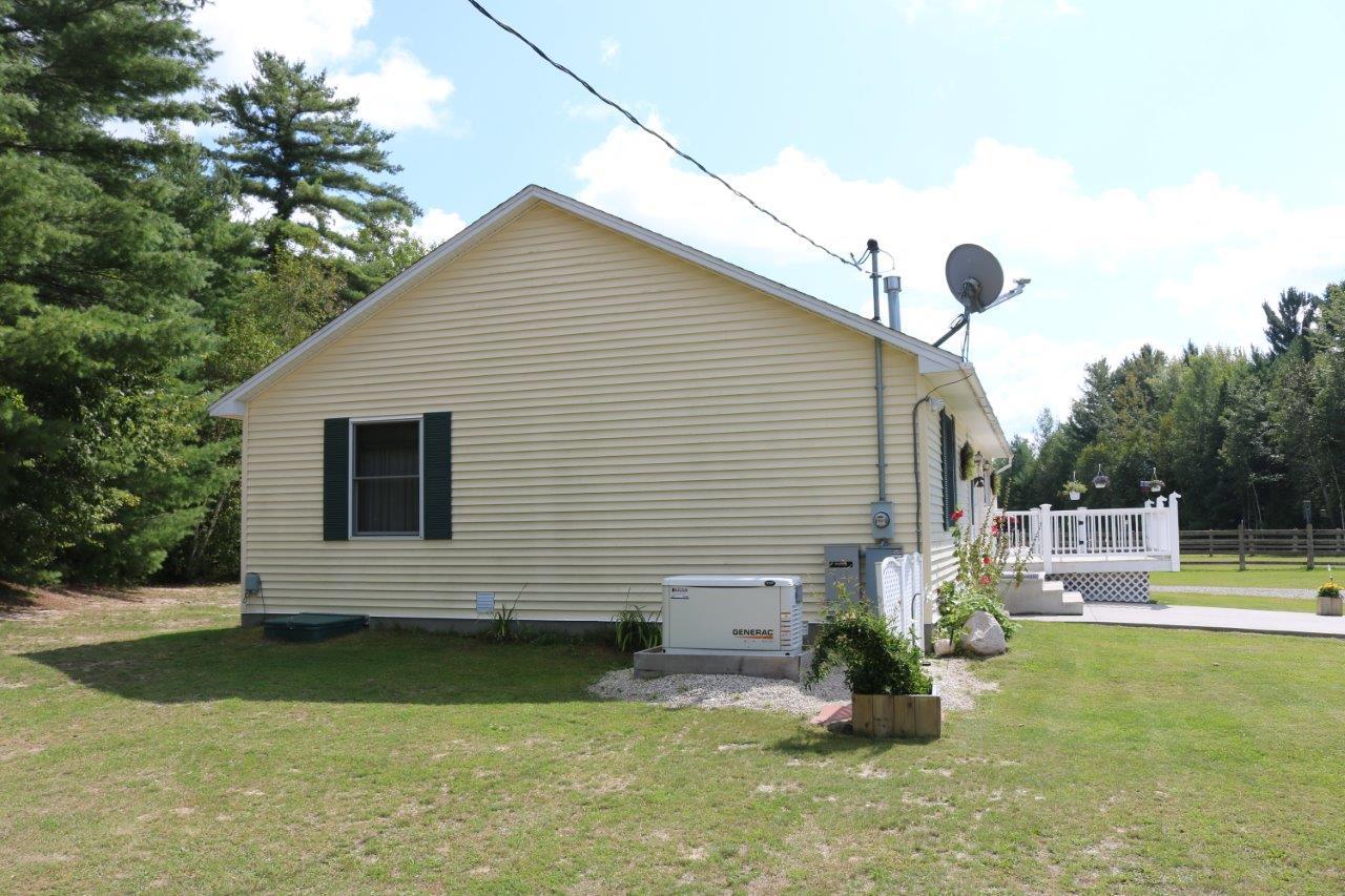 4883 Chamberlain Road Cheboygan, MI 49721 - Photo 29 of 31 Gallery Image 29