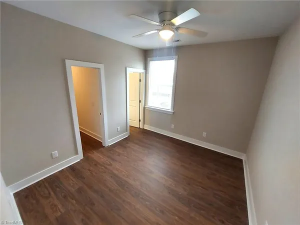 $1,595 | 38 East 4th Street, Lexington, NC 27292