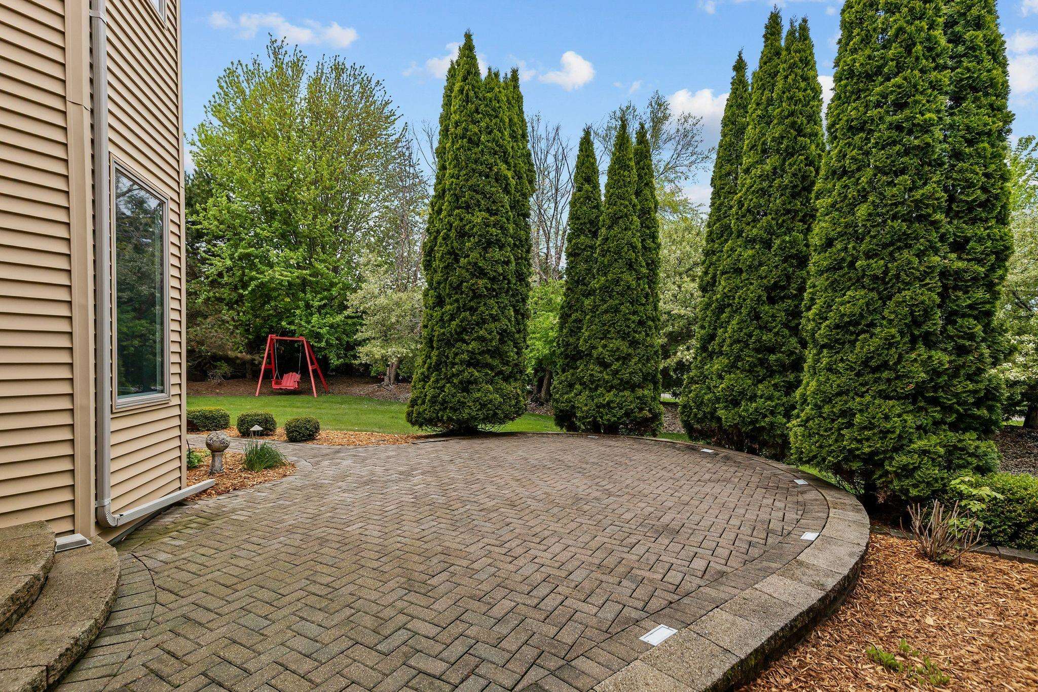424 East Tallgrass Drive Appleton, WI 54913 - Photo 13 of 80