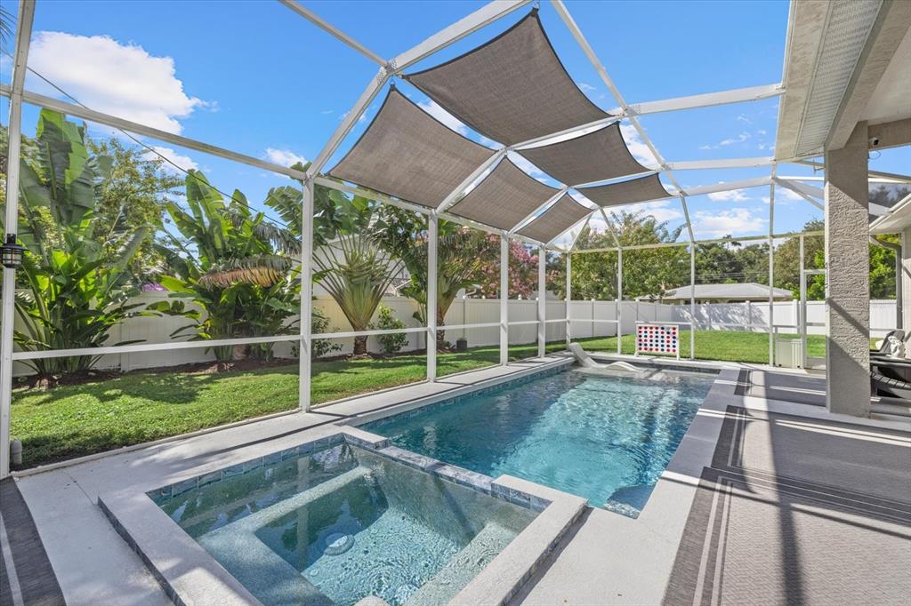 279 Avalon Road Venice, FL 34293 - Photo 12 of 32 Gallery Image 12