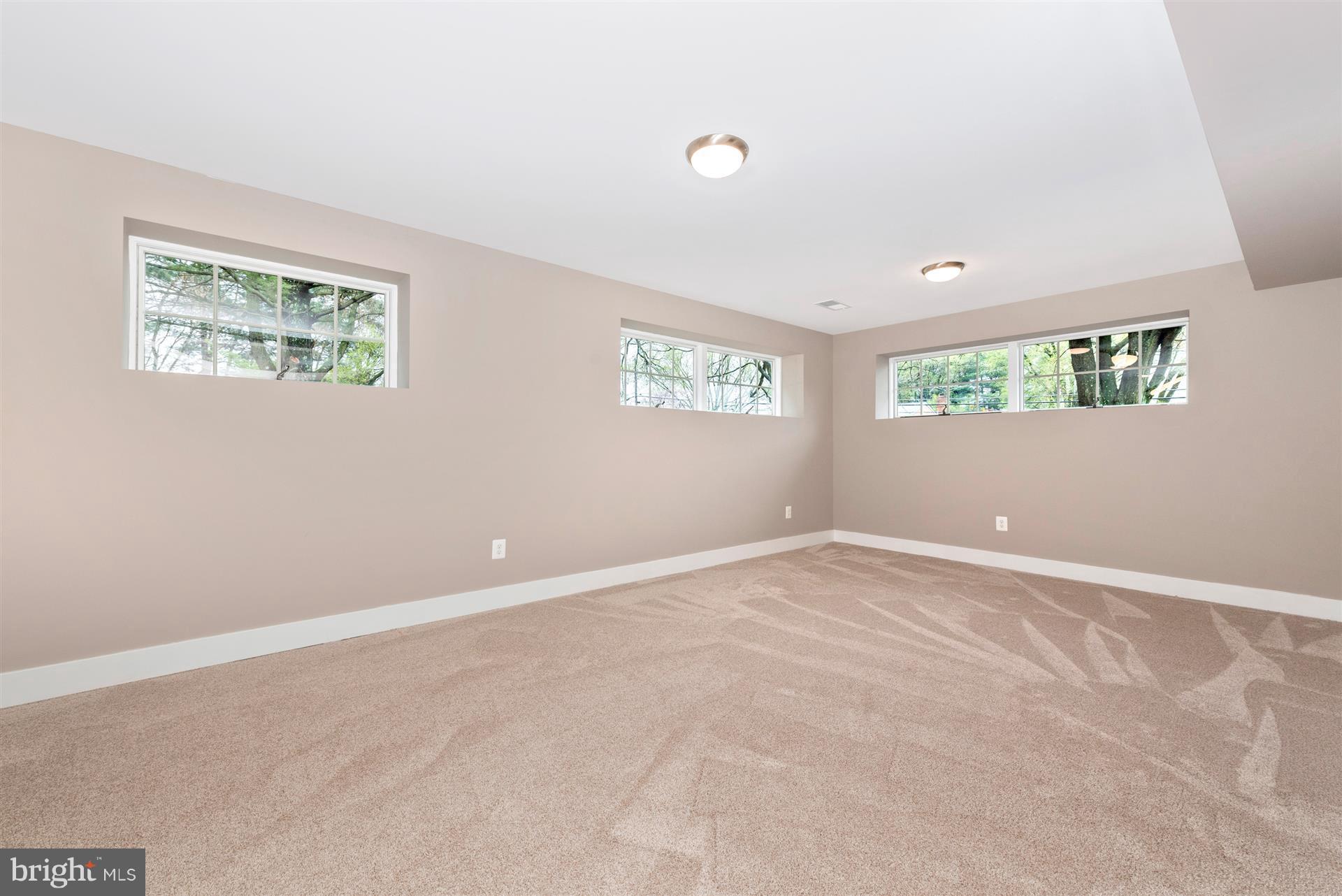 5008 Teen Barnes Road Frederick, MD 21703 - Photo 25 of 30 an empty room with windows