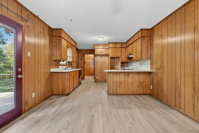 $225,000 | 185 Mockingbird Street, Erin, TN 37061