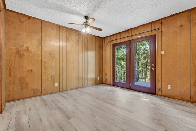 $225,000 | 185 Mockingbird Street, Erin, TN 37061