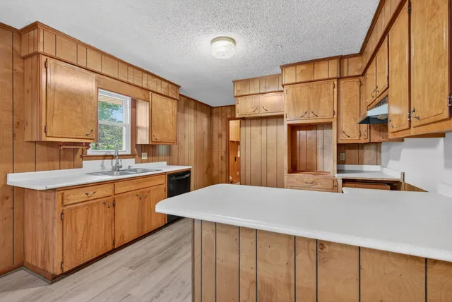 $225,000 | 185 Mockingbird Street, Erin, TN 37061