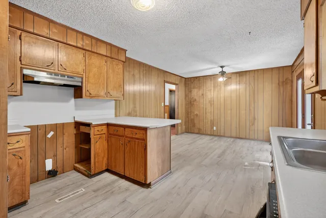 $225,000 | 185 Mockingbird Street, Erin, TN 37061