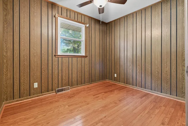 $225,000 | 185 Mockingbird Street, Erin, TN 37061