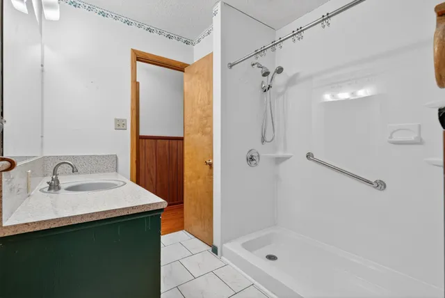 $225,000 | 185 Mockingbird Street, Erin, TN 37061