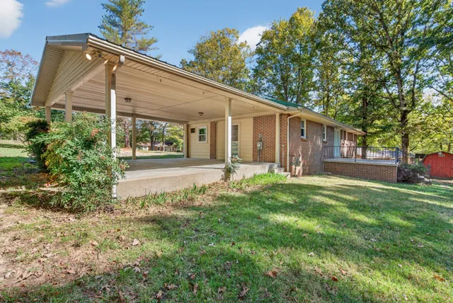 $225,000 | 185 Mockingbird Street, Erin, TN 37061