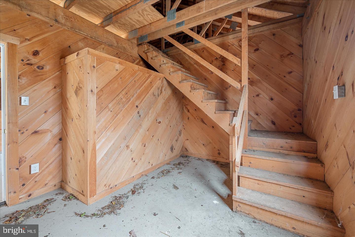 9036 Jeffery Road Great Falls, VA 22066 - Photo 54 of 56 Barn