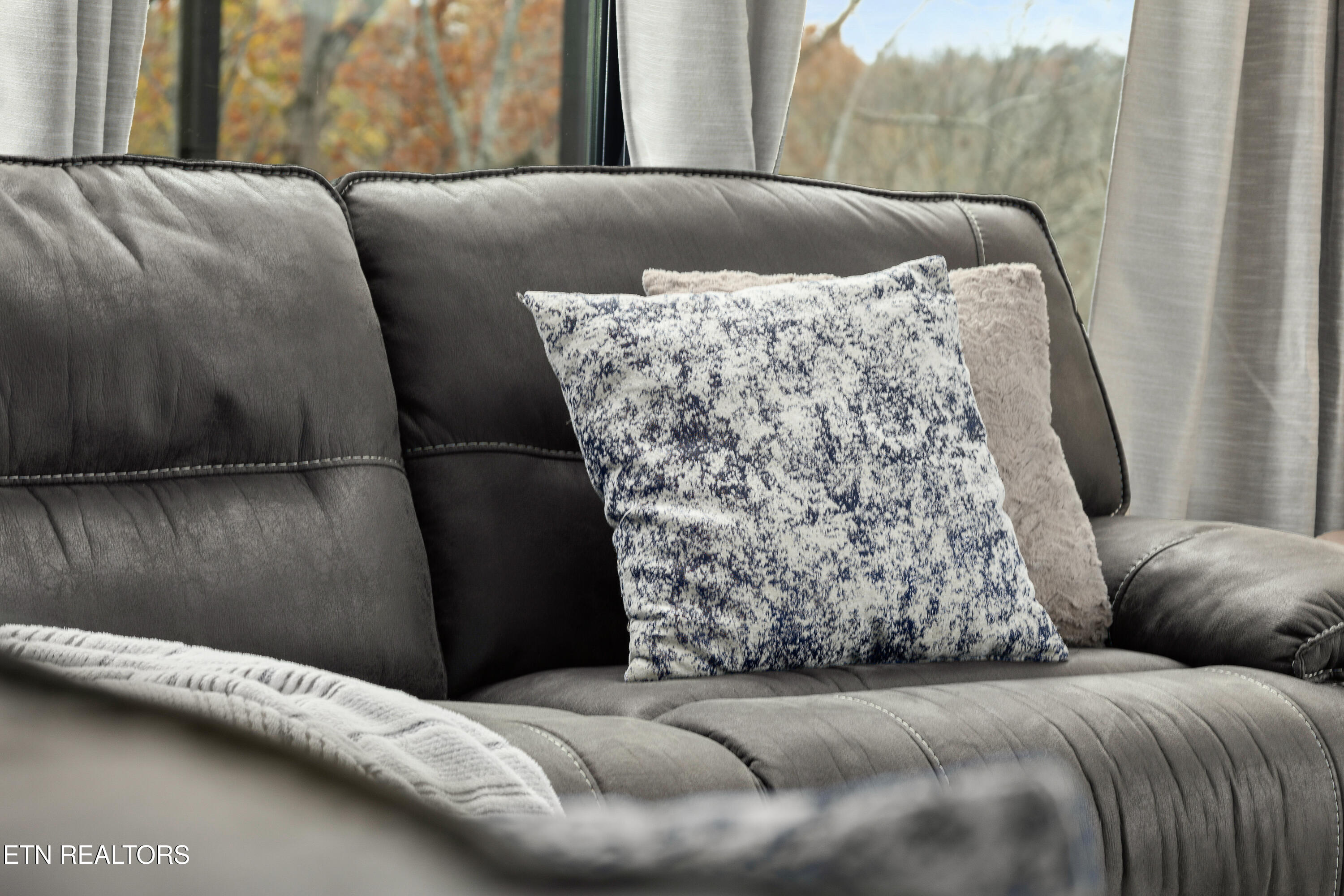 1349 Reedmont Way Sevierville, TN 37876 - Photo 4 of 32 03-128A8764