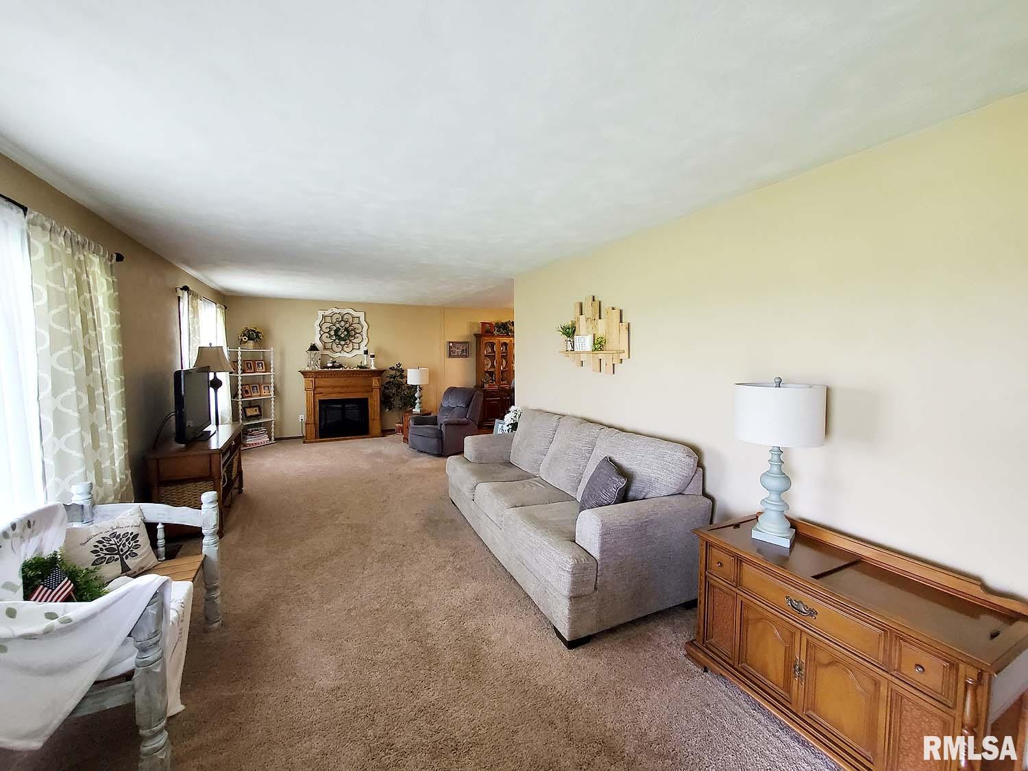 1167 Schwartz Road Centralia, IL 62801 - Photo 27 of 42