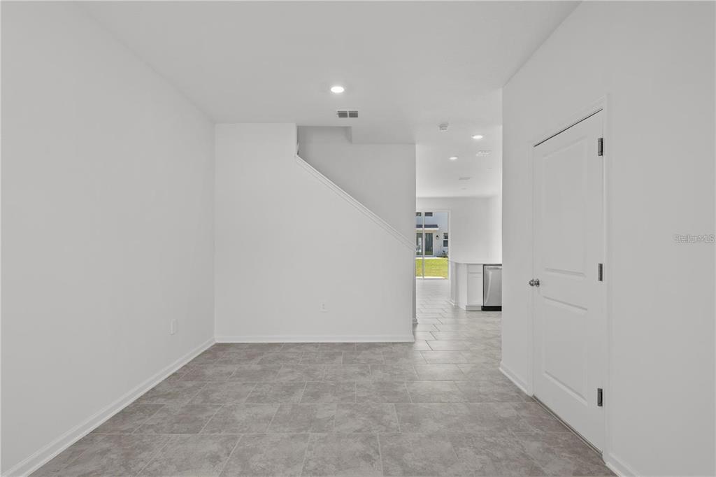 3262 Laurent Loop Davenport, FL 33837 - Photo 4 of 25