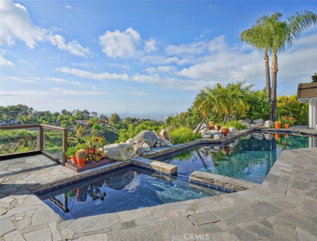 14 Georgeff Road Rolling Hills, CA 90274 - Photo 51 of 71 Pool View