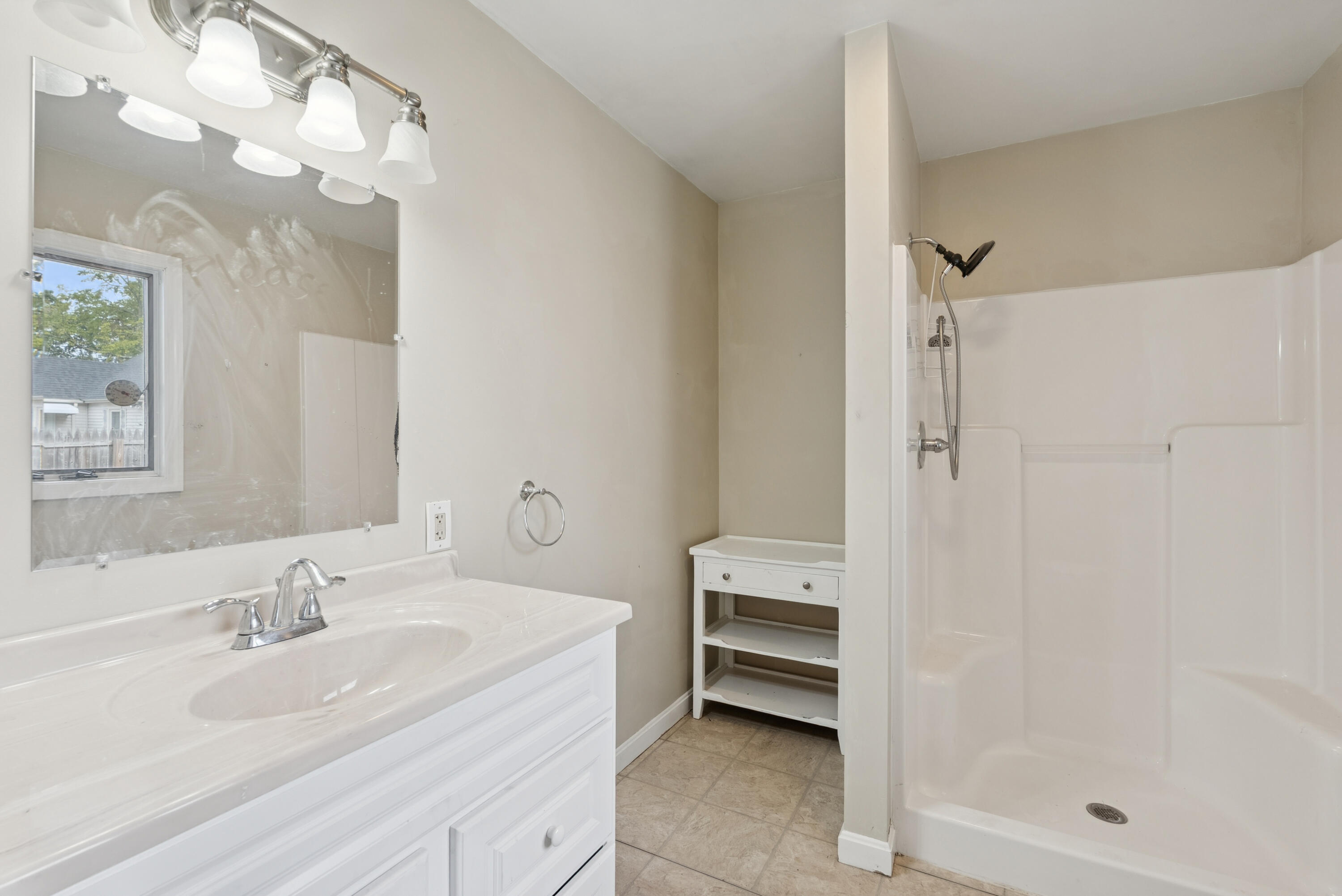 1638 Forest Avenue Portland, ME 04103 - Photo 13 of 49 DSC05604