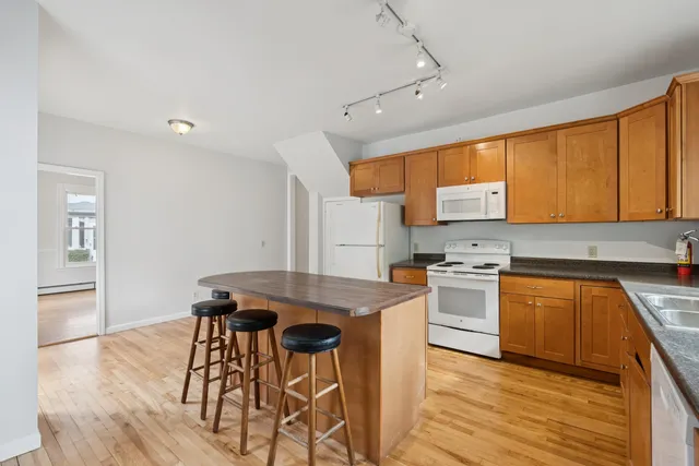 $999,000 | 1638 Forest Avenue, Portland, ME 04103